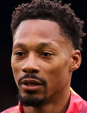 Пиннок, Этан