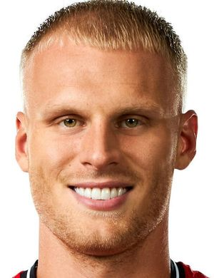 Баккер, Митчел