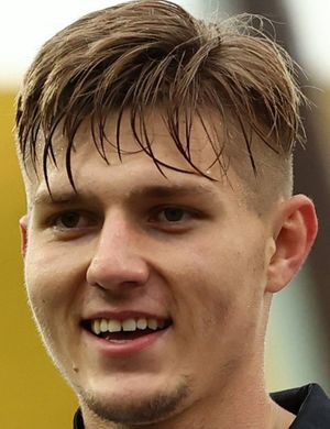 Бенедысцак, Адриан