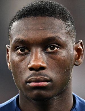 Муани, Рэндал Коло