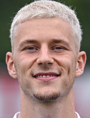 Кейтель, Янник