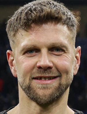 Фуллкруг, Никлас