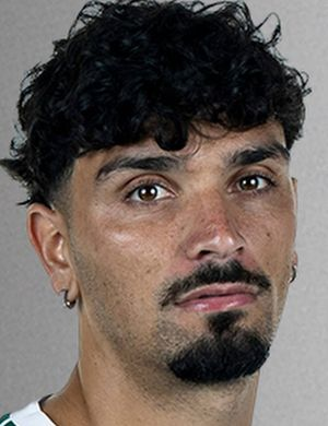 Пуэртас Кастро, Камерон