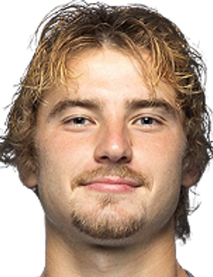 Петров, Максим