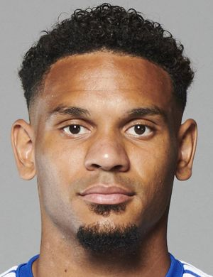 Лала, Кенни