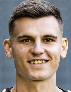 Энгельхардт, Янник