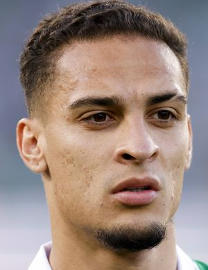 Сантос, Антоний