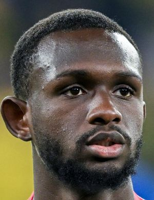 Куасси, Ньянзу Тангуй