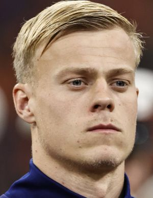 Ван Хекке, Ян Пол