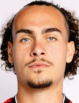 Теат, Артюр