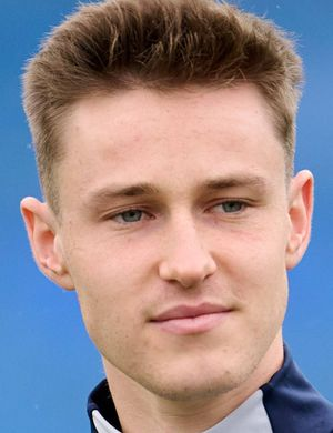 Турриентес, Бенат