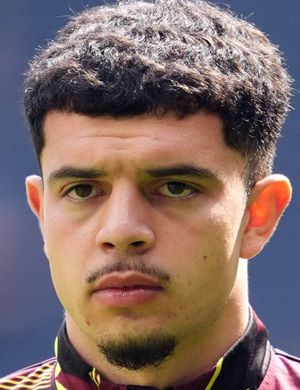 Амдоуни, Зеки