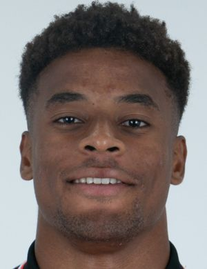 Карлос, Кевин