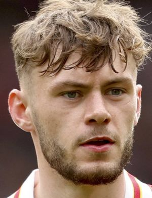 Брэдли, Конор