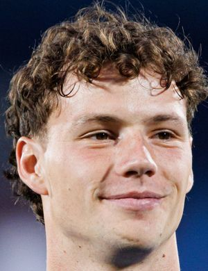 Бегич, Тьяш