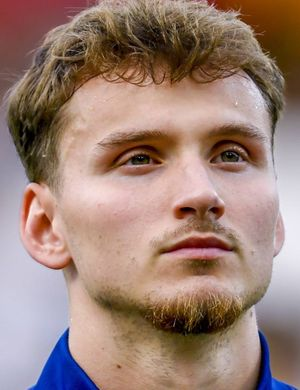 Ван ден Берг, Рав