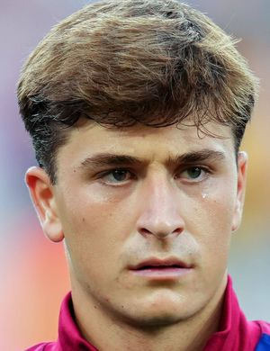 Торре Карраль, Пабло