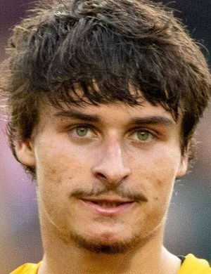 Буэно, Хьюго