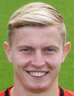 де Хан, Милан