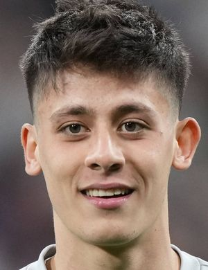 Гюлер, Арда