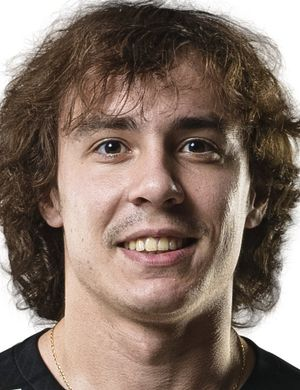 Серрано, Хавьер