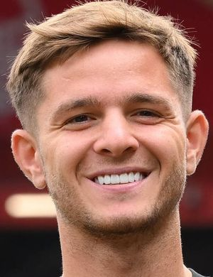 МакАти, Джеймс