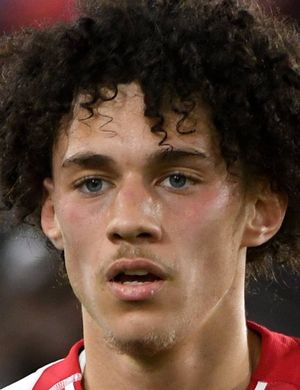 Аклиуш, Магнес