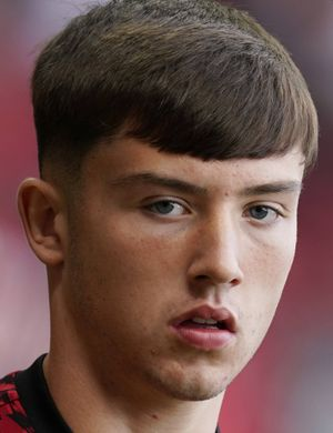 Гор, Даниэль