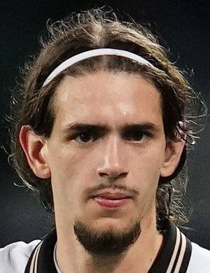 Гасиоровски, Ярек