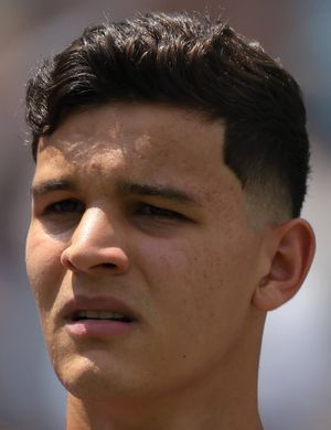 Карбони, Валентин