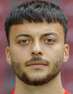 Кучуксахин, Махмут