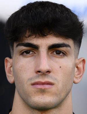 Миранда, Кевин