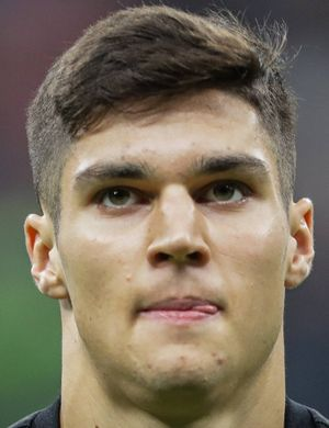 Аджич, Василие