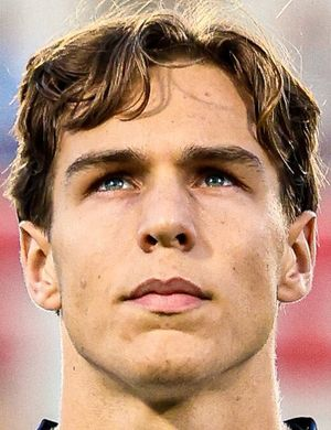 Са, Густаво