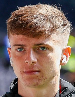 Тревитт, Райан