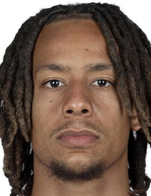 Пайне, Дерон