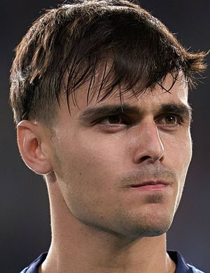 Роман Гонсалес, Мигель