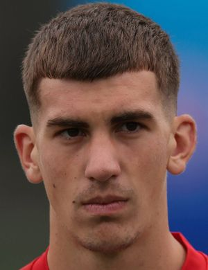 Милосавльевич, Велько