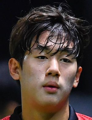 Юн Доён (или Юн До-ён)