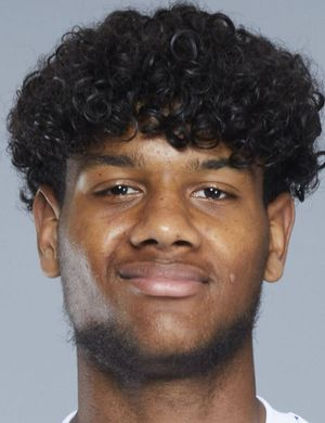 Басея, Стивен