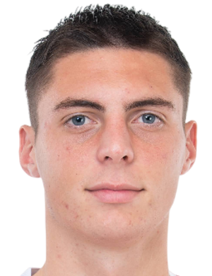 Жантон, Энзо