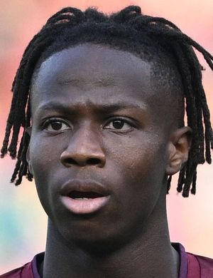 Ндже, Алиеу Эйби