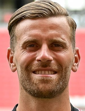 Хоелер, Лукас