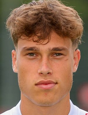 Оливье, Кристофер