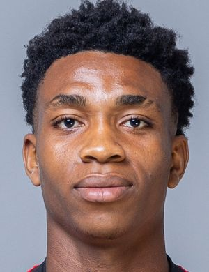 Оракпо, Виктор