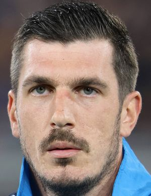 Скуффет, Симоне