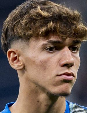 Питарк Пинар, Тиаго