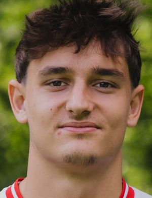 Нойманн, Сенни