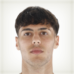 Нуньес, Лукас