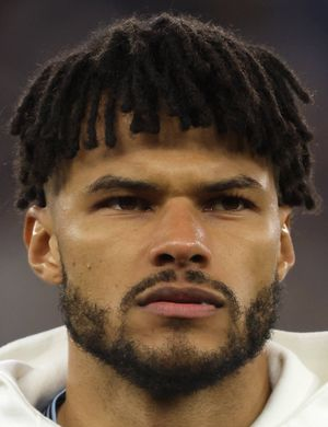 Мингс, Тайрон